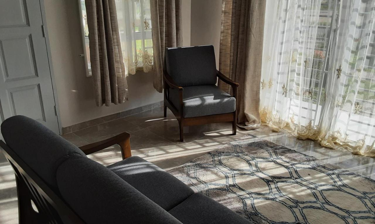 Villa Hijau Guest House Kampong Sura Tengah Zewnętrze zdjęcie